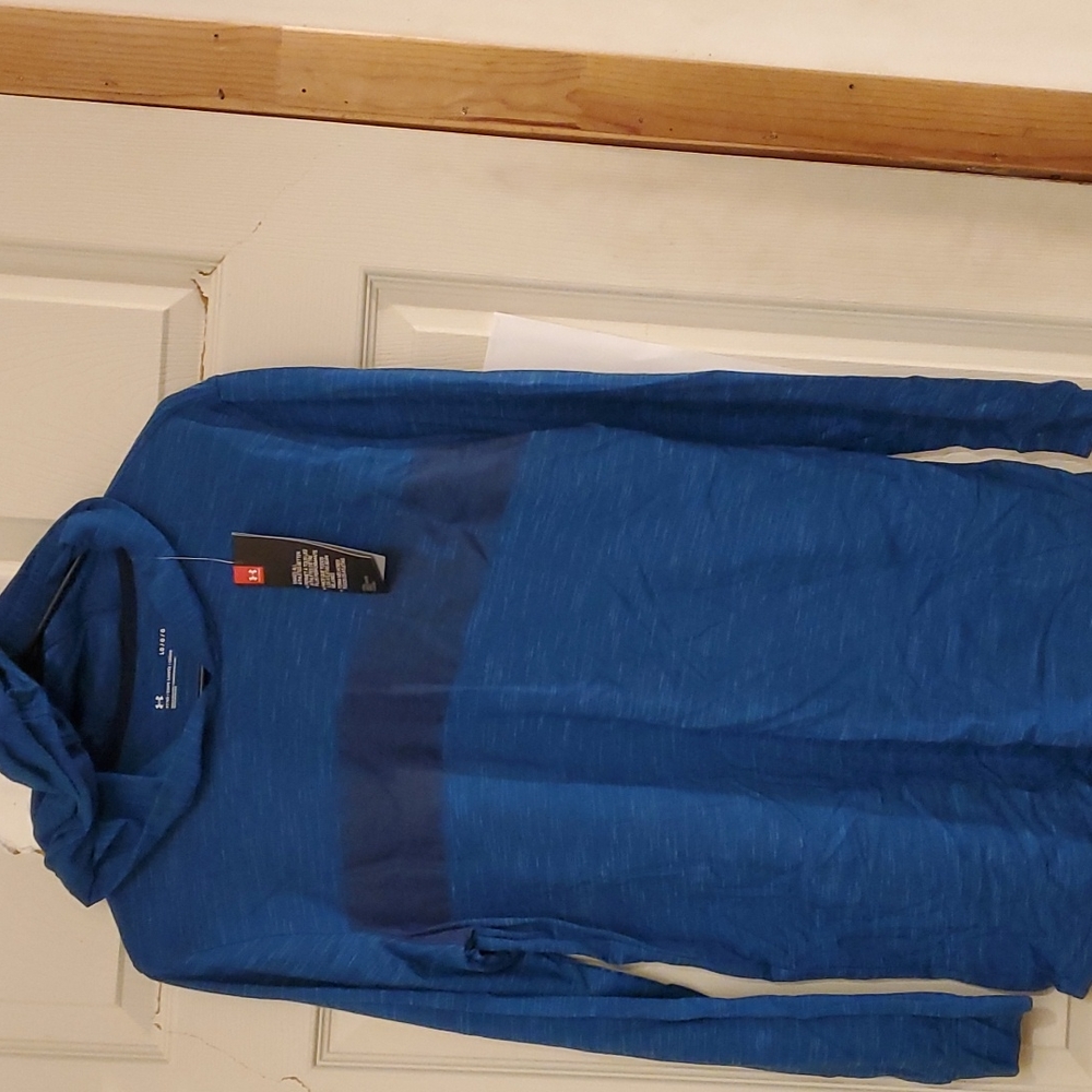 Under Armour hoodie NEW w/tag